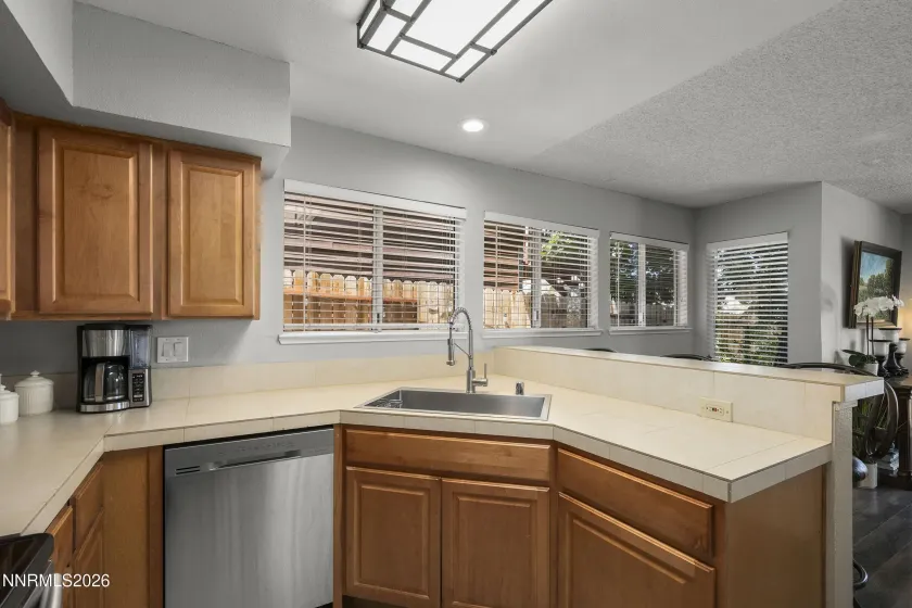 1017 Buck Mountain, Reno, Nevada 89506, 4 Bedrooms Bedrooms, ,3 BathroomsBathrooms,Residential,Residential,Buck Mountain,0,260013441