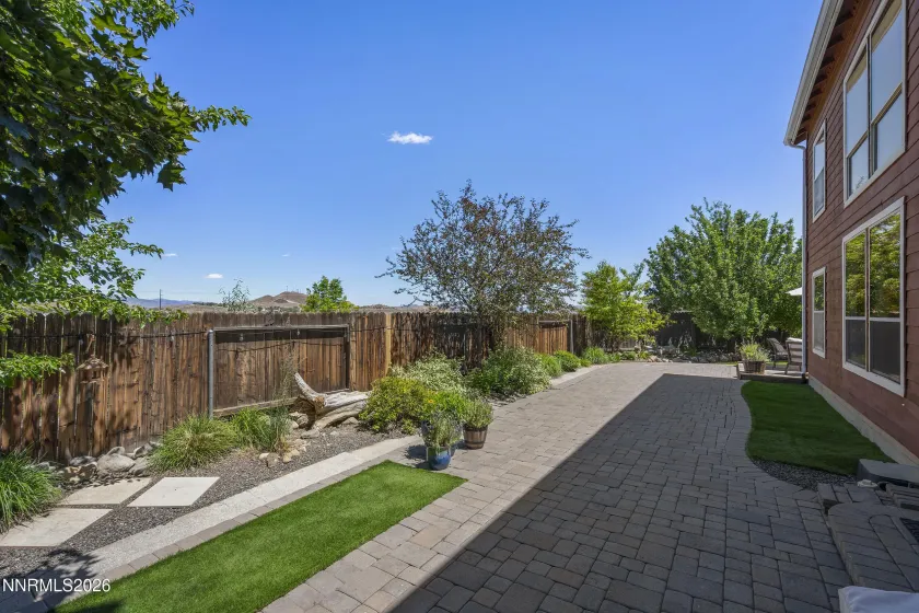 1017 Buck Mountain, Reno, Nevada 89506, 4 Bedrooms Bedrooms, ,3 BathroomsBathrooms,Residential,Residential,Buck Mountain,0,260013441
