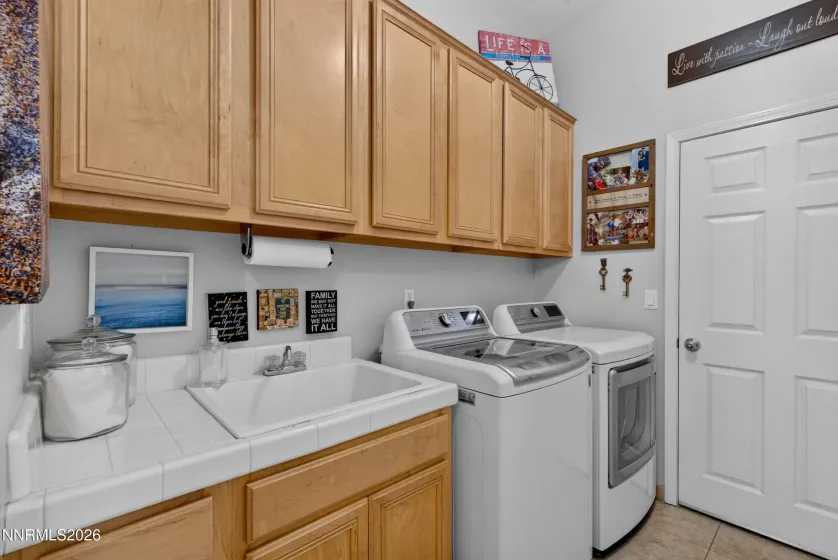 1525 Diamond Country, Reno, Nevada 89521, 3 Bedrooms Bedrooms, ,2 BathroomsBathrooms,Residential,Residential,Diamond Country,0,260013443