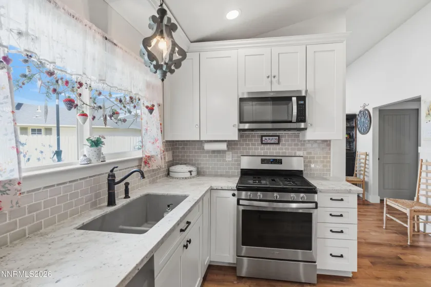 1752 Tulip, Minden, Nevada 89423, 2 Bedrooms Bedrooms, ,2 BathroomsBathrooms,Residential,Residential,Tulip,0,260013433