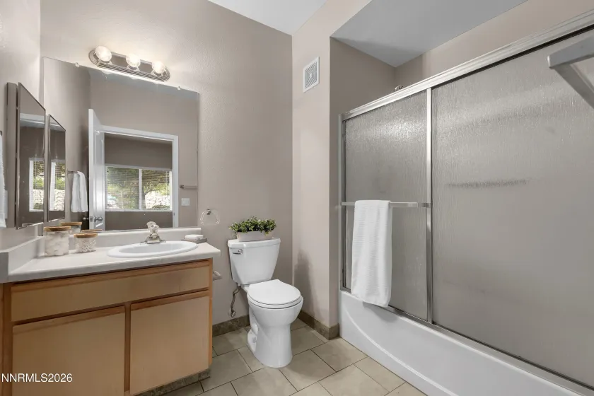 6850 Sharlands, Reno, Nevada 89523, 2 Bedrooms Bedrooms, ,2 BathroomsBathrooms,Residential,Residential,Sharlands,0,260013458