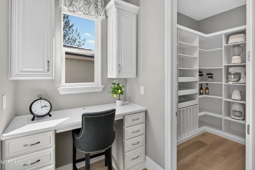 2660 Hanovarian, Reno, Nevada 89521, 5 Bedrooms Bedrooms, ,5 BathroomsBathrooms,Residential,Residential,Hanovarian,0,260013462