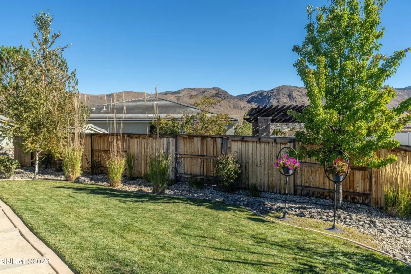 2660 Hanovarian, Reno, Nevada 89521, 5 Bedrooms Bedrooms, ,5 BathroomsBathrooms,Residential,Residential,Hanovarian,0,260013462
