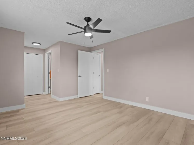 3075 Round Mountain, Sparks, Nevada 89434, 3 Bedrooms Bedrooms, ,2 BathroomsBathrooms,Residential,Residential,Round Mountain,0,260013463