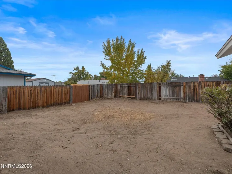 3075 Round Mountain, Sparks, Nevada 89434, 3 Bedrooms Bedrooms, ,2 BathroomsBathrooms,Residential,Residential,Round Mountain,0,260013463