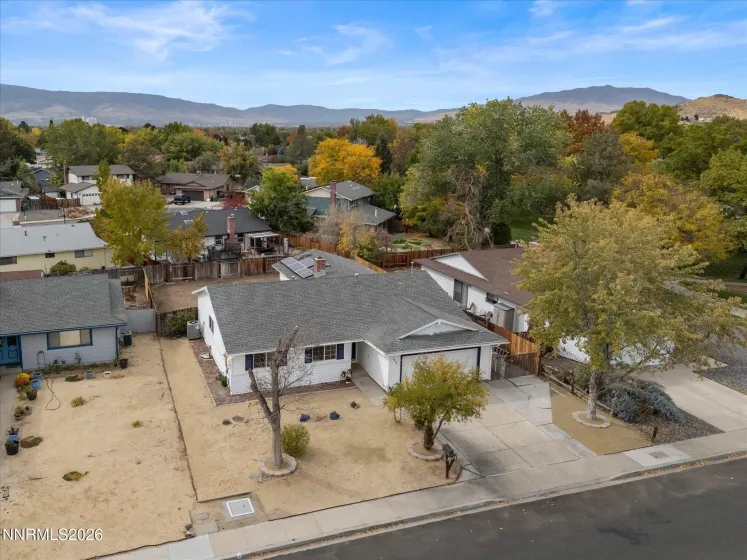 3075 Round Mountain, Sparks, Nevada 89434, 3 Bedrooms Bedrooms, ,2 BathroomsBathrooms,Residential,Residential,Round Mountain,0,260013463
