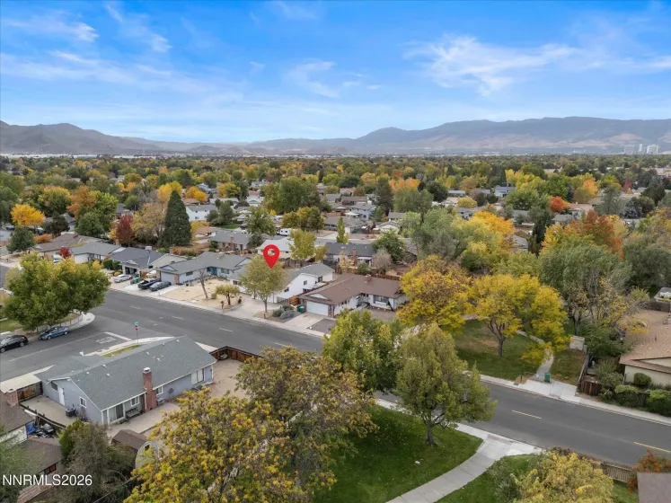 3075 Round Mountain, Sparks, Nevada 89434, 3 Bedrooms Bedrooms, ,2 BathroomsBathrooms,Residential,Residential,Round Mountain,0,260013463