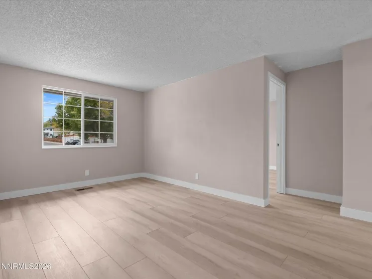 3075 Round Mountain, Sparks, Nevada 89434, 3 Bedrooms Bedrooms, ,2 BathroomsBathrooms,Residential,Residential,Round Mountain,0,260013463