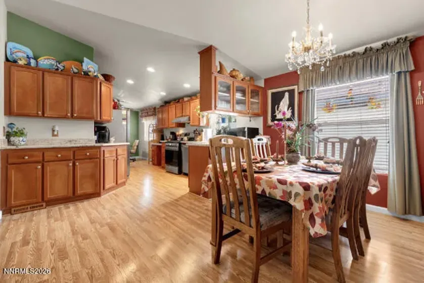 201 Ave De La Demerald, Sparks, Nevada 89434, 3 Bedrooms Bedrooms, ,2 BathroomsBathrooms,Residential,Residential,Ave De La Demerald,0,260013464