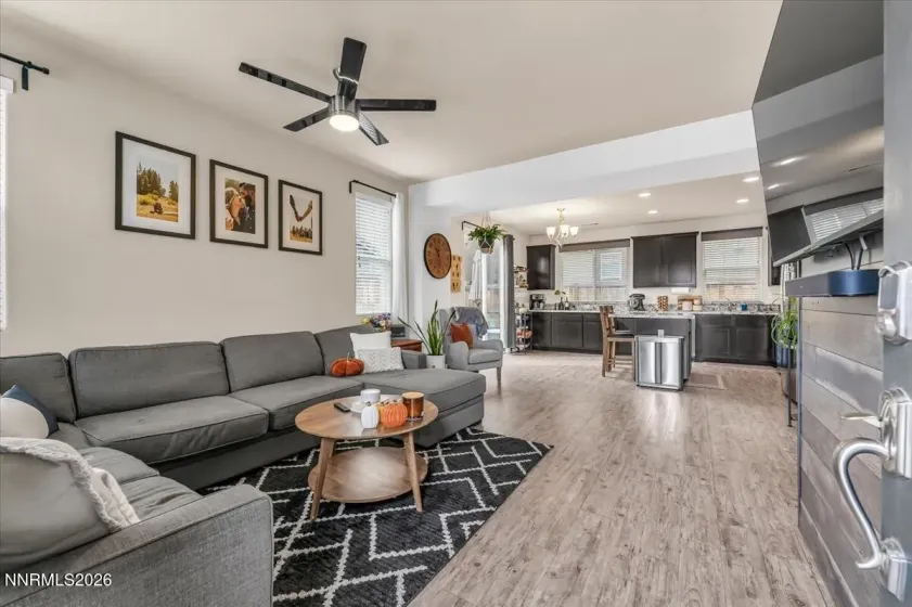 6585 Peppergrass, Sparks, Nevada 89436, 2 Bedrooms Bedrooms, ,2 BathroomsBathrooms,Residential,Residential,Peppergrass,0,260013465