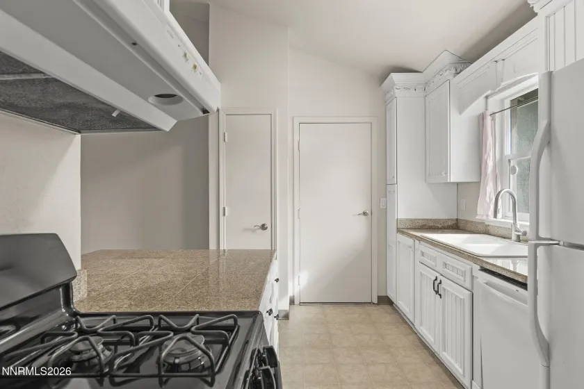 6745 Evening Star, Sparks, Nevada 89436, 3 Bedrooms Bedrooms, ,1 BathroomBathrooms,Residential,Residential,Evening Star,0,260013466