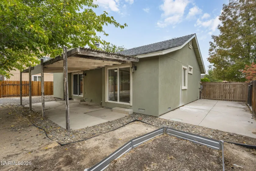 6745 Evening Star, Sparks, Nevada 89436, 3 Bedrooms Bedrooms, ,1 BathroomBathrooms,Residential,Residential,Evening Star,0,260013466