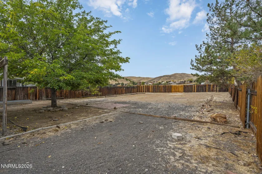 6745 Evening Star, Sparks, Nevada 89436, 3 Bedrooms Bedrooms, ,1 BathroomBathrooms,Residential,Residential,Evening Star,0,260013466