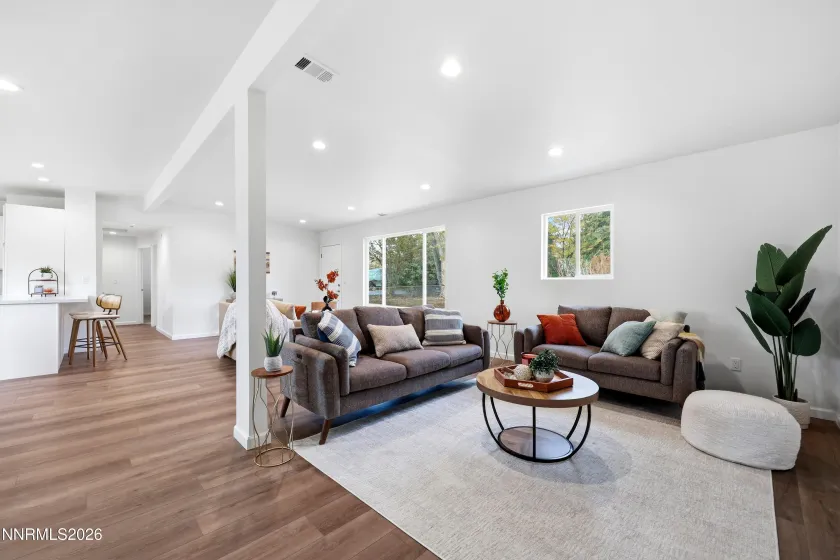 8625 Aquifer, Reno, Nevada 89506, 3 Bedrooms Bedrooms, ,2 BathroomsBathrooms,Residential,Residential,Aquifer,0,260013470