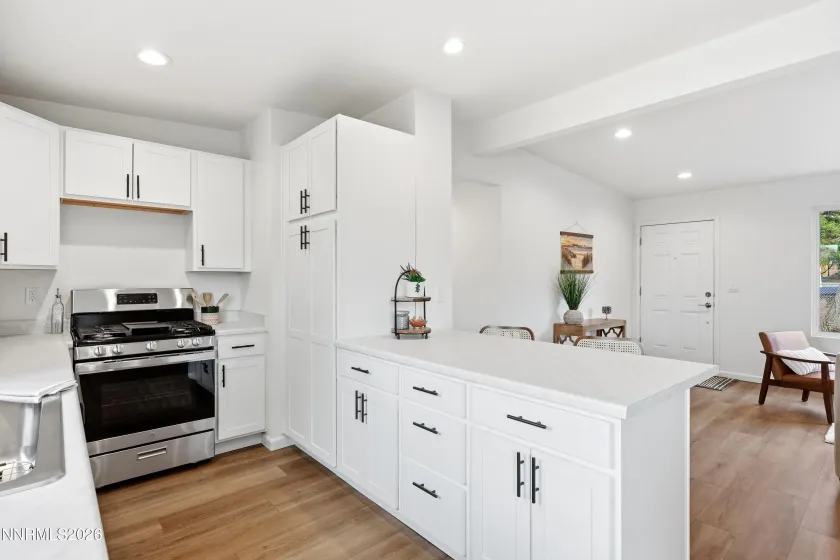 8625 Aquifer, Reno, Nevada 89506, 3 Bedrooms Bedrooms, ,2 BathroomsBathrooms,Residential,Residential,Aquifer,0,260013470