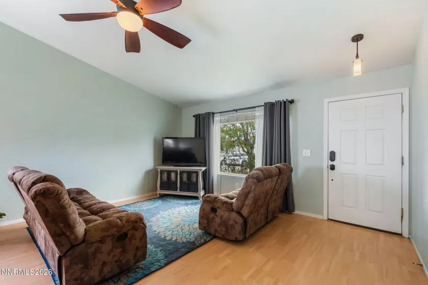 211 Endeavor, Fernley, Nevada 89408, 4 Bedrooms Bedrooms, ,2 BathroomsBathrooms,Residential,Residential,Endeavor,0,260013471