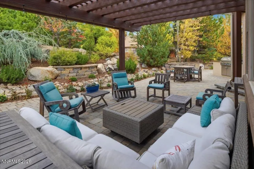 5915 Cartier, Reno, Nevada 89511, 3 Bedrooms Bedrooms, ,4 BathroomsBathrooms,Residential,Residential,Cartier,0,260013472