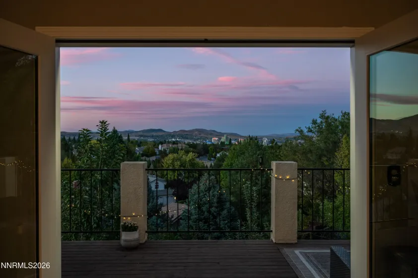 1547 Kestrel, Reno, Nevada 89509, 5 Bedrooms Bedrooms, ,4 BathroomsBathrooms,Residential,Residential,Kestrel,0,260013481