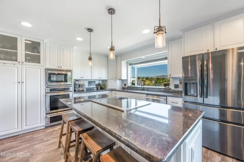 1547 Kestrel, Reno, Nevada 89509, 5 Bedrooms Bedrooms, ,4 BathroomsBathrooms,Residential,Residential,Kestrel,0,260013481