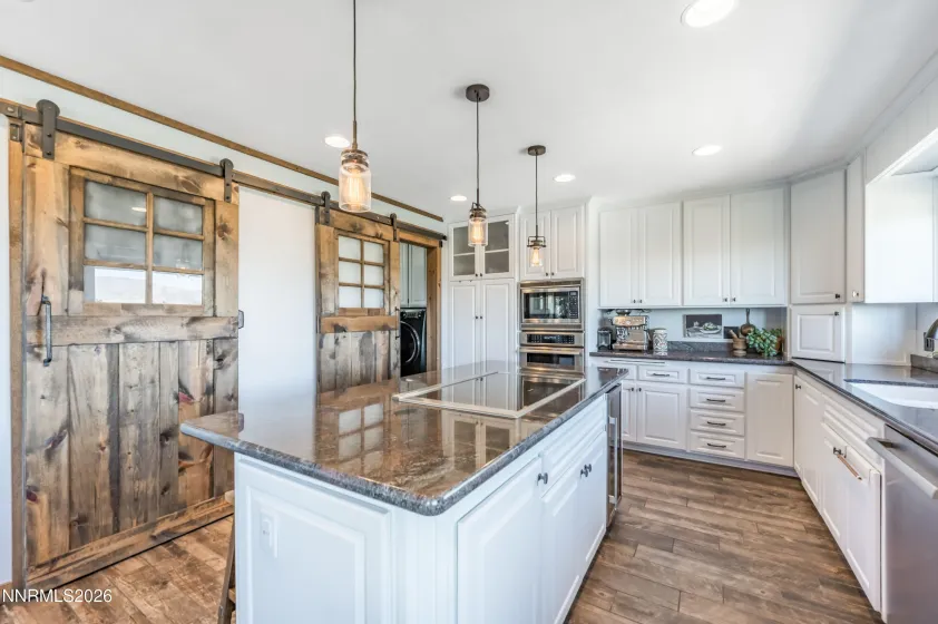 1547 Kestrel, Reno, Nevada 89509, 5 Bedrooms Bedrooms, ,4 BathroomsBathrooms,Residential,Residential,Kestrel,0,260013481