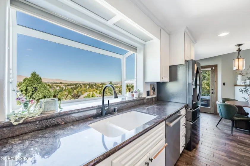 1547 Kestrel, Reno, Nevada 89509, 5 Bedrooms Bedrooms, ,4 BathroomsBathrooms,Residential,Residential,Kestrel,0,260013481