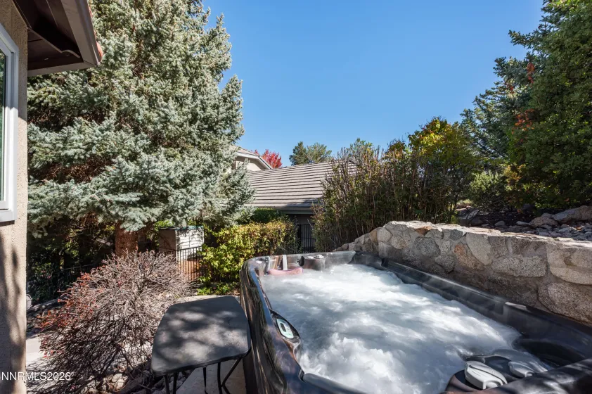 1547 Kestrel, Reno, Nevada 89509, 5 Bedrooms Bedrooms, ,4 BathroomsBathrooms,Residential,Residential,Kestrel,0,260013481
