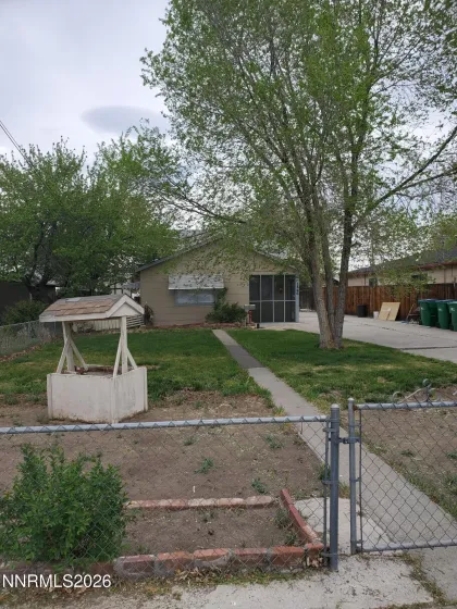 1846 I, Sparks, Nevada 89431, 1 Bedroom Bedrooms, ,1 BathroomBathrooms,Residential,Residential,I,0,260013484