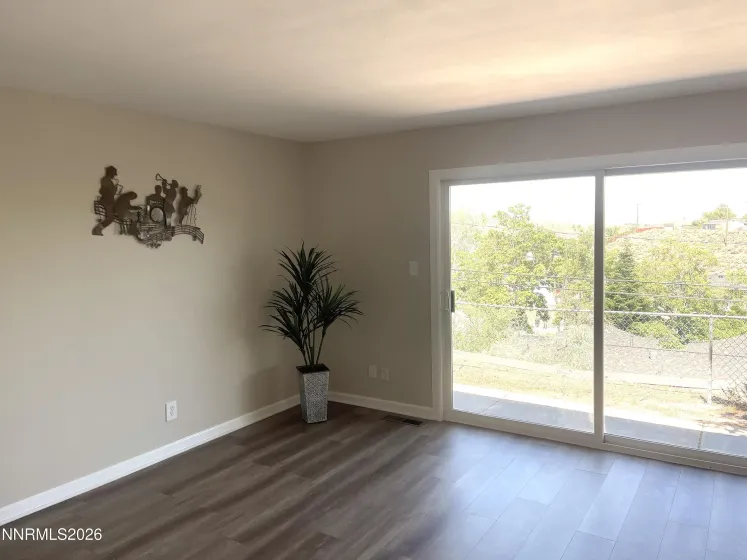 7690 Carlyle, Reno, Nevada 89506, 3 Bedrooms Bedrooms, ,2 BathroomsBathrooms,Residential,Residential,Carlyle,0,260013486