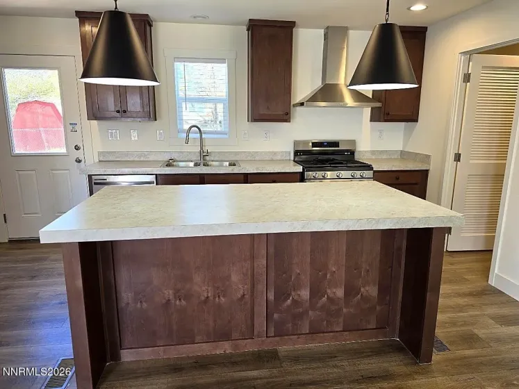 630 4th, Sun Valley, Nevada 89433, 3 Bedrooms Bedrooms, ,2 BathroomsBathrooms,Residential,Residential,4th,0,260013487