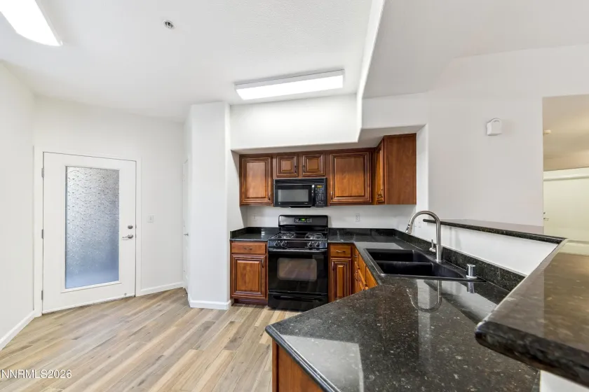 9050 Double R, Reno, Nevada 89521, 2 Bedrooms Bedrooms, ,2 BathroomsBathrooms,Residential,Residential,Double R,0,260013488