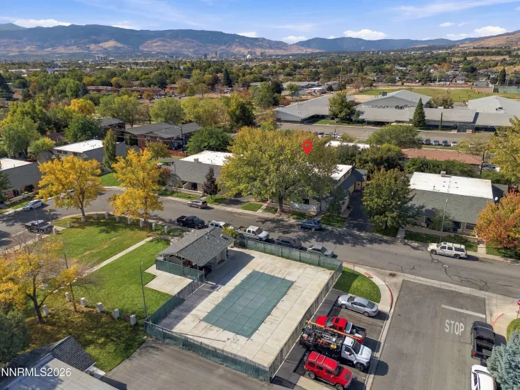 1751 London, Sparks, Nevada 89431, 2 Bedrooms Bedrooms, ,2 BathroomsBathrooms,Residential,Residential,London,0,260013489