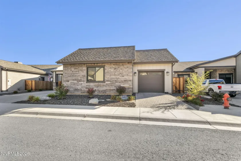 3325 Red Leaf, Carson City, Nevada 89703, 4 Bedrooms Bedrooms, ,3 BathroomsBathrooms,Residential,Residential,Red Leaf,0,260013495