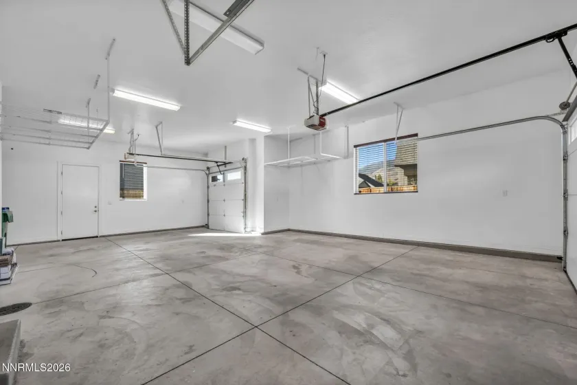3325 Red Leaf, Carson City, Nevada 89703, 4 Bedrooms Bedrooms, ,3 BathroomsBathrooms,Residential,Residential,Red Leaf,0,260013495