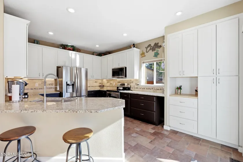 741 Balzar, Reno, Nevada 89502, 4 Bedrooms Bedrooms, ,3 BathroomsBathrooms,Residential,Residential,Balzar,0,260013497