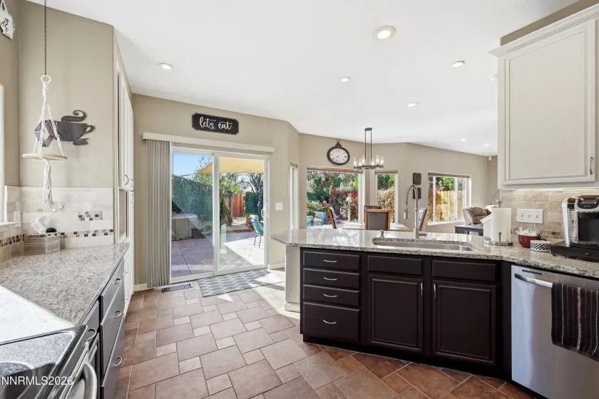 741 Balzar, Reno, Nevada 89502, 4 Bedrooms Bedrooms, ,3 BathroomsBathrooms,Residential,Residential,Balzar,0,260013497