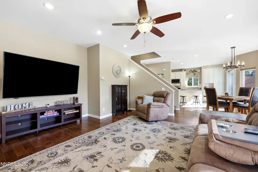 741 Balzar, Reno, Nevada 89502, 4 Bedrooms Bedrooms, ,3 BathroomsBathrooms,Residential,Residential,Balzar,0,260013497