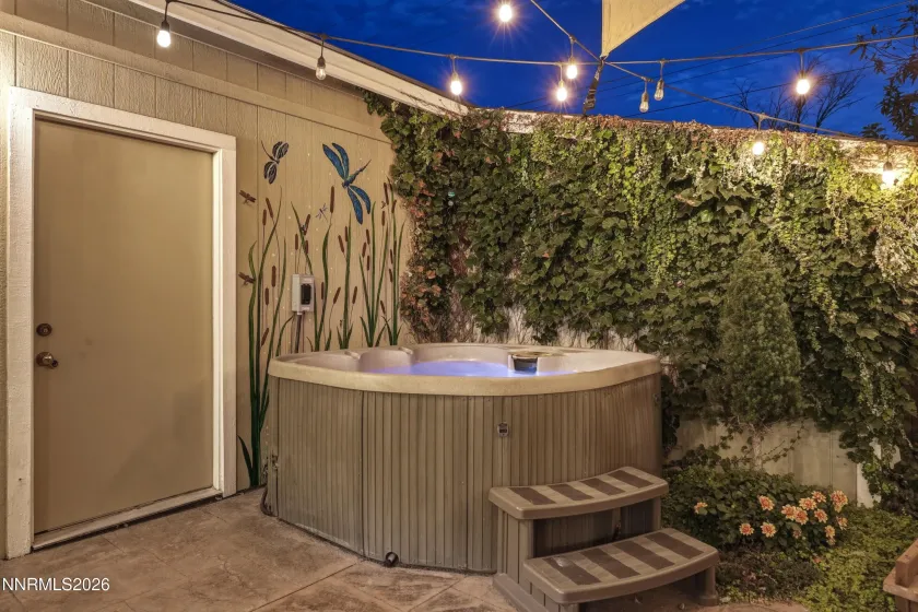 741 Balzar, Reno, Nevada 89502, 4 Bedrooms Bedrooms, ,3 BathroomsBathrooms,Residential,Residential,Balzar,0,260013497