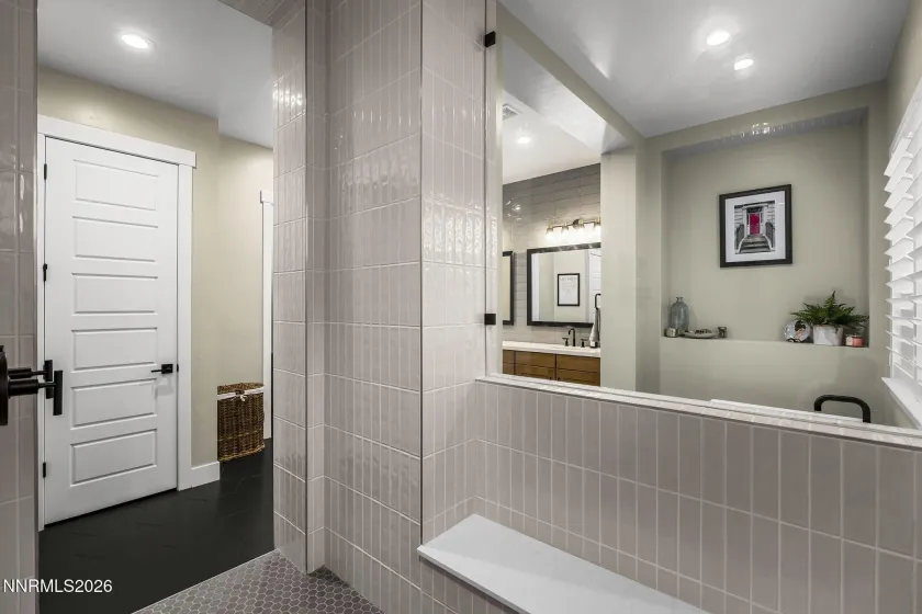 3008 Amethyst Hills, Reno, Nevada 89521, 5 Bedrooms Bedrooms, ,5 BathroomsBathrooms,Residential,Residential,Amethyst Hills,0,260013499