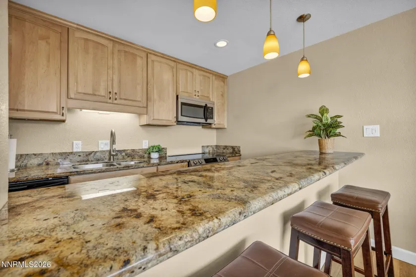 100 Arlington, Reno, Nevada 89501, 2 Bedrooms Bedrooms, ,2 BathroomsBathrooms,Residential,Residential,Arlington,0,260013503