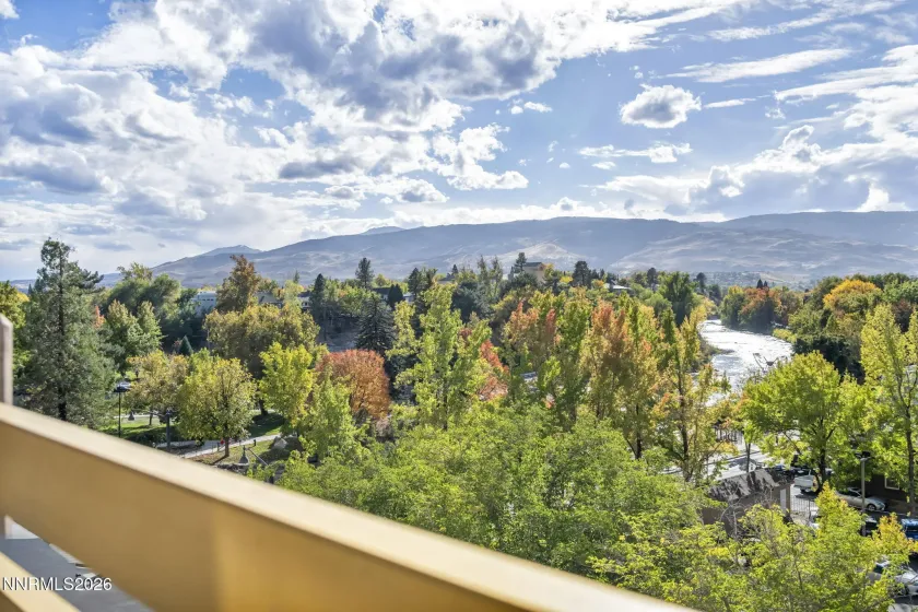 100 Arlington, Reno, Nevada 89501, 2 Bedrooms Bedrooms, ,2 BathroomsBathrooms,Residential,Residential,Arlington,0,260013503