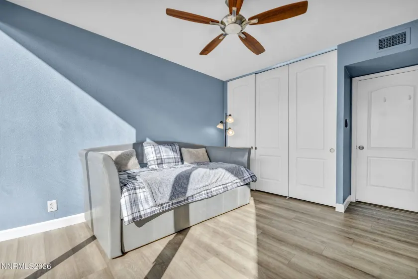100 Arlington, Reno, Nevada 89501, 2 Bedrooms Bedrooms, ,2 BathroomsBathrooms,Residential,Residential,Arlington,0,260013503