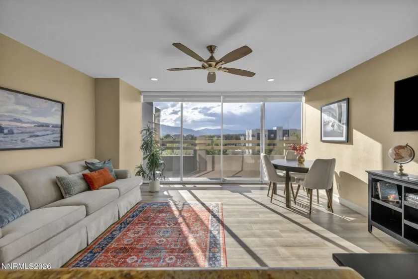 100 Arlington, Reno, Nevada 89501, 2 Bedrooms Bedrooms, ,2 BathroomsBathrooms,Residential,Residential,Arlington,0,260013503