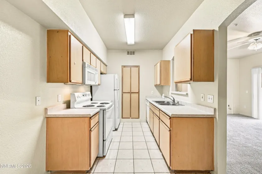 6850 Sharlands, Reno, Nevada 89523, 2 Bedrooms Bedrooms, ,2 BathroomsBathrooms,Residential,Residential,Sharlands,0,260013507