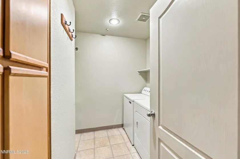 6850 Sharlands, Reno, Nevada 89523, 2 Bedrooms Bedrooms, ,2 BathroomsBathrooms,Residential,Residential,Sharlands,0,260013507