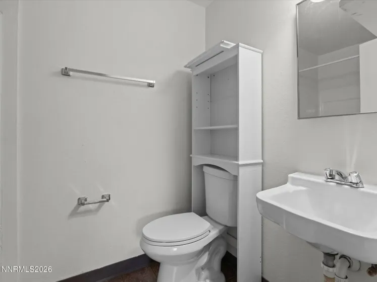 1657 Gault, Sparks, Nevada 89431, 3 Bedrooms Bedrooms, ,2 BathroomsBathrooms,Residential,Residential,Gault,0,260013511