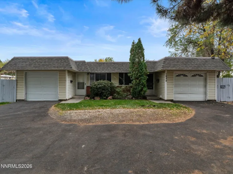 1657 Gault, Sparks, Nevada 89431, 3 Bedrooms Bedrooms, ,2 BathroomsBathrooms,Residential,Residential,Gault,0,260013511