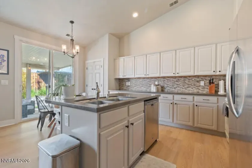 1354 Cibola, Sparks, Nevada 89436, 4 Bedrooms Bedrooms, ,2 BathroomsBathrooms,Residential,Residential,Cibola,0,260013513