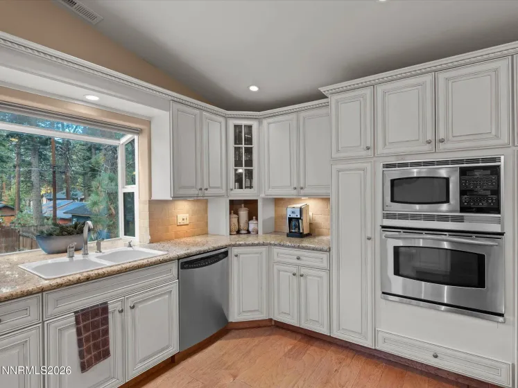 188 Meadow, Stateline, Nevada 89449, 4 Bedrooms Bedrooms, ,4 BathroomsBathrooms,Residential,Residential,Meadow,0,260013514