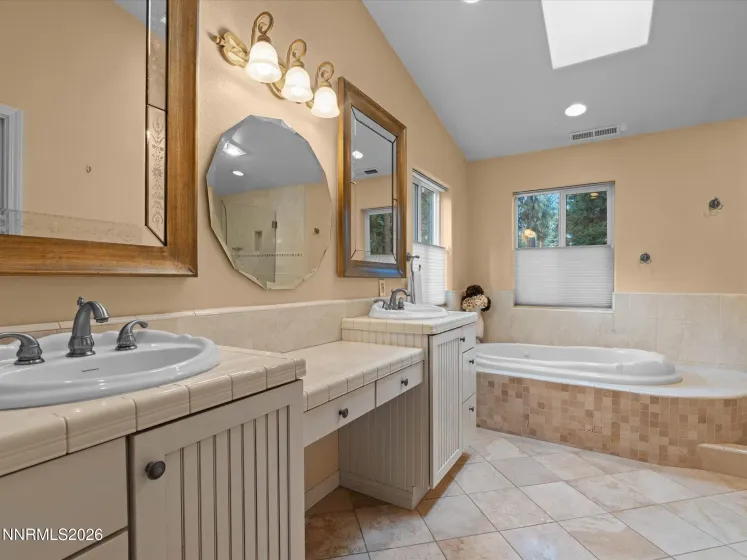 188 Meadow, Stateline, Nevada 89449, 4 Bedrooms Bedrooms, ,4 BathroomsBathrooms,Residential,Residential,Meadow,0,260013514