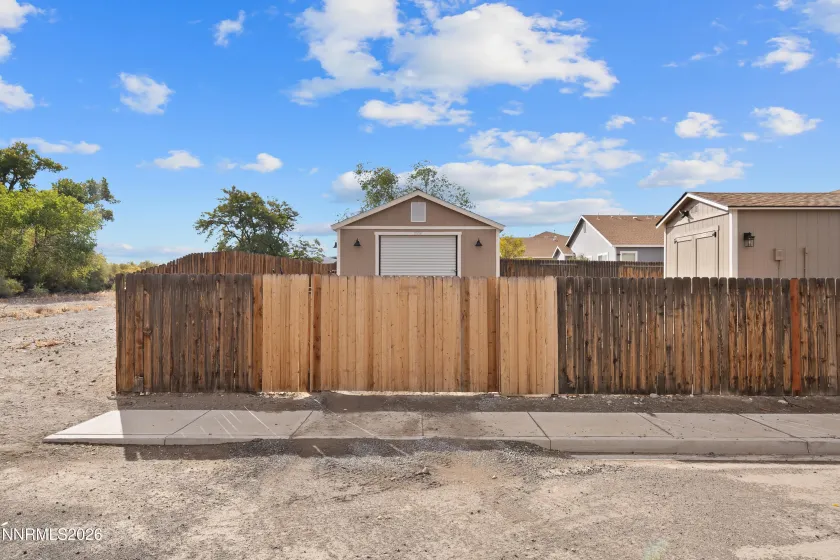 1475 Green River, Fernley, Nevada 89408, 3 Bedrooms Bedrooms, ,2 BathroomsBathrooms,Residential,Residential,Green River,0,260013517